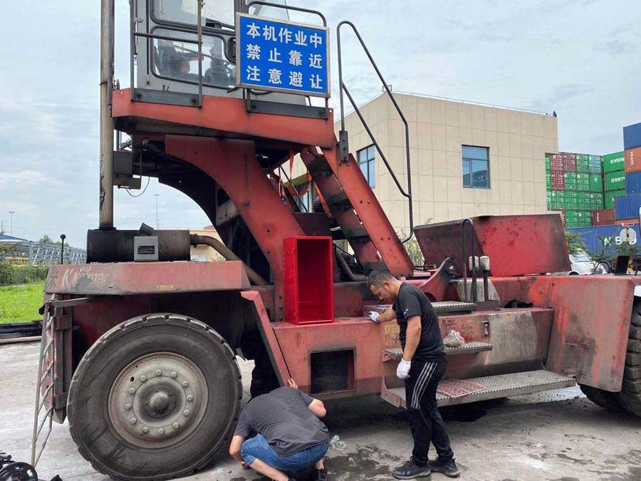 水基自動滅火裝置為堆高機提供高效的控火體驗