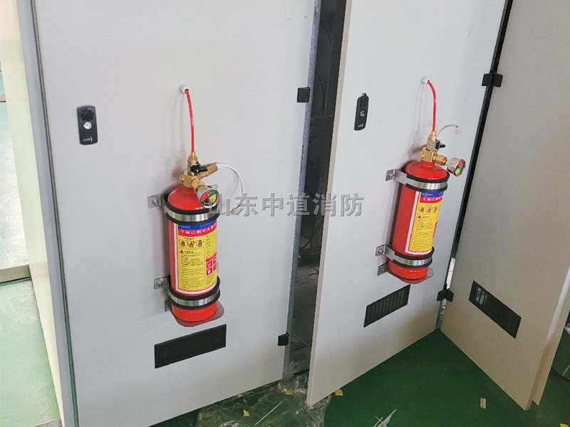 單體式全氟己酮（N****1230）自動(dòng)滅火系統(tǒng)，并上傳動(dòng)作信號(hào)。